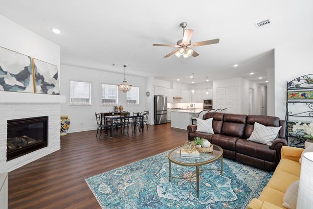 4772 Kings Garden Parkway, Arlington, TX 76005