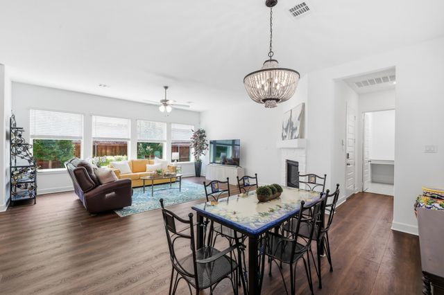 4772 Kings Garden Parkway, Arlington, TX 76005