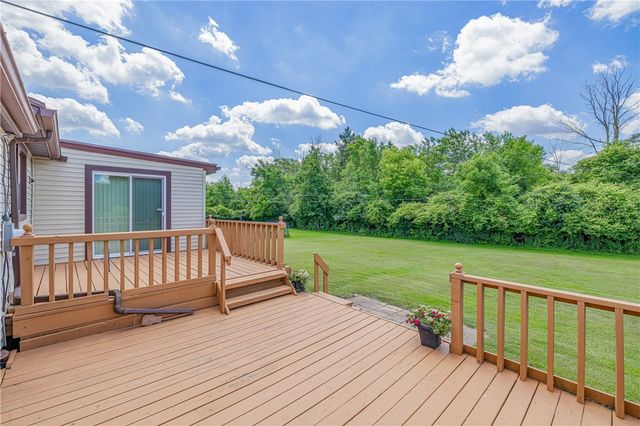 244 Wildflower Drive, Henrietta, NY 14623