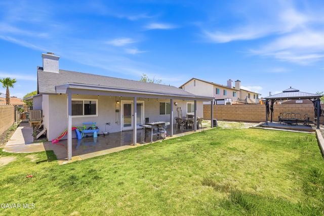 2050 Matthew Avenue, Rosamond, CA 93560