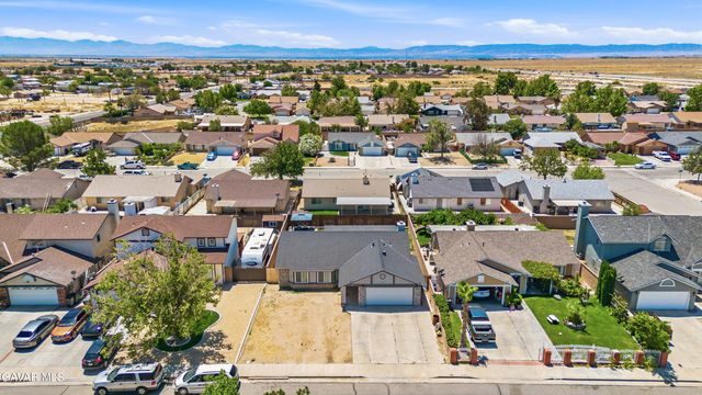 2050 Matthew Avenue, Rosamond, CA 93560