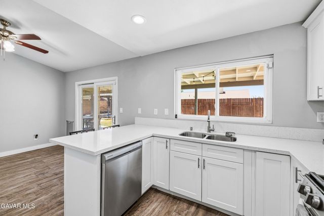 2050 Matthew Avenue, Rosamond, CA 93560