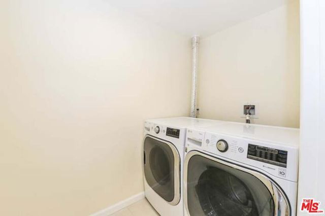 155 S Oxford Avenue 203, Los Angeles, CA 90004