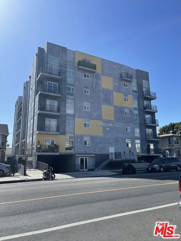 155 S Oxford Avenue 203, Los Angeles, CA 90004