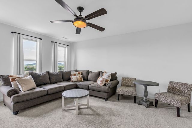 2344 Coppergate Way, Thompsons Station, TN 37179