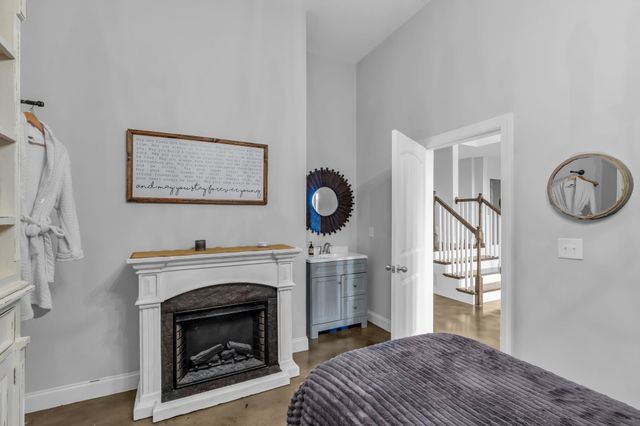 2344 Coppergate Way, Thompsons Station, TN 37179