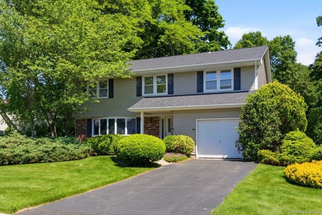 61 Hofstra Drive, Smithtown, NY 11787