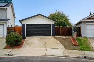 323 Filbert Ct, Oakley, CA 94561