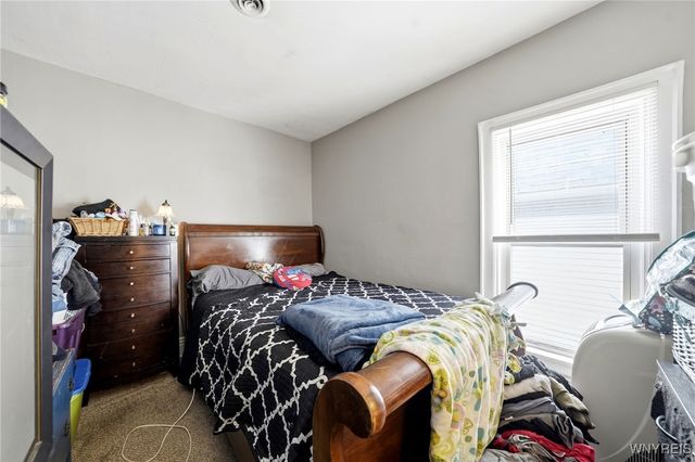 11 Indian Church Road, Buffalo, NY 14210