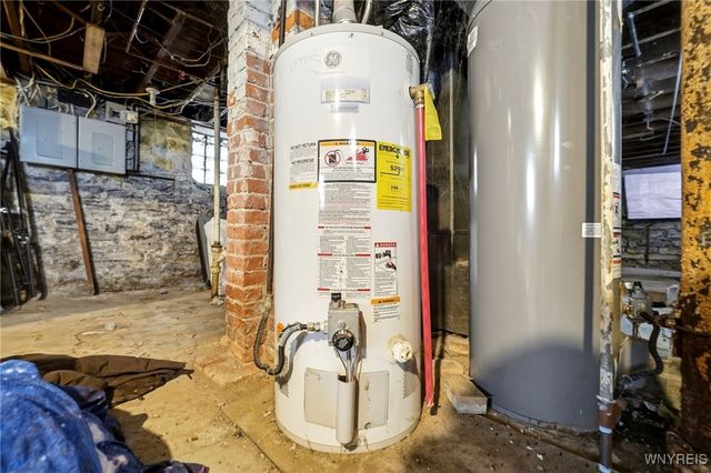 11 Indian Church Road, Buffalo, NY 14210