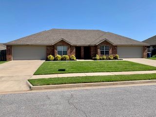 4301 SW Broadstone Avenue 2, Bentonville, AR 72712