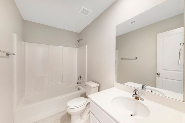 210 Lindenwood Avenue, Melissa, TX 75454