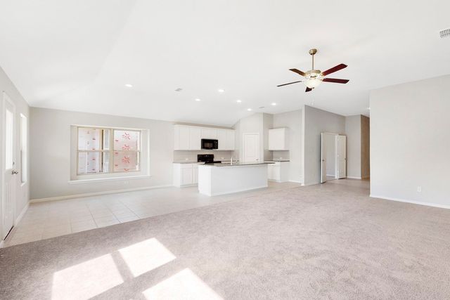 210 Lindenwood Avenue, Melissa, TX 75454