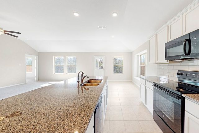210 Lindenwood Avenue, Melissa, TX 75454