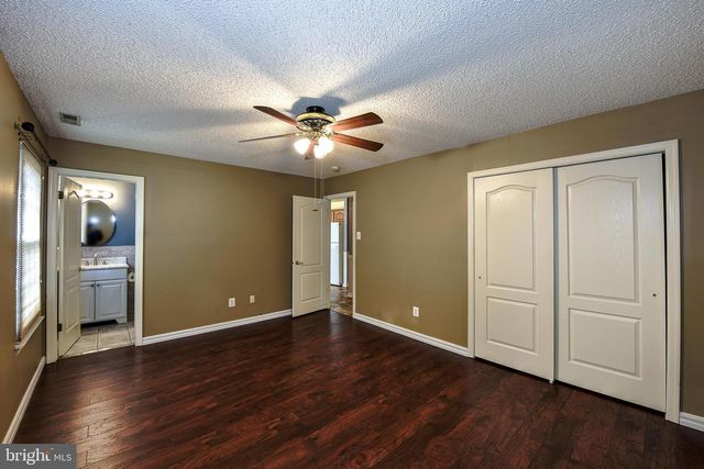 748 BARBADOS DR, Williamstown, NJ 08094