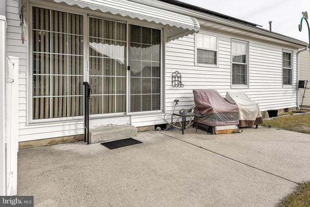 748 BARBADOS DR, Williamstown, NJ 08094