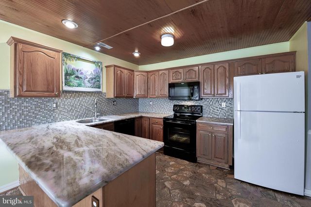 748 BARBADOS DR, Williamstown, NJ 08094