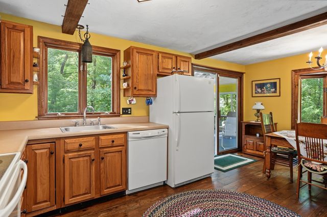8 Fales Road, Plainville, MA 02762