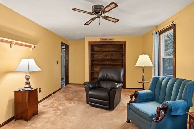 8 Fales Road, Plainville, MA 02762