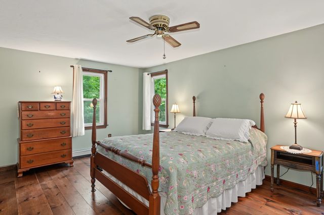 8 Fales Road, Plainville, MA 02762