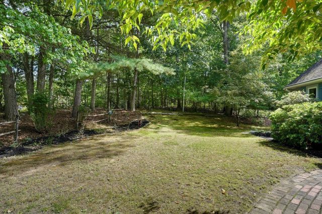 8 Fales Road, Plainville, MA 02762
