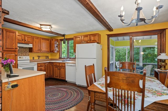 8 Fales Road, Plainville, MA 02762