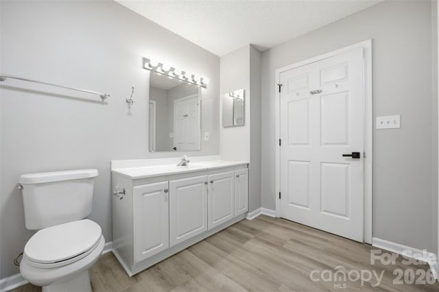 1297 Creekview Drive, Gastonia, NC 28052