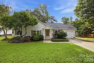 1297 Creekview Drive, Gastonia, NC 28052