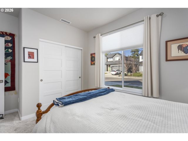 2053 N 4TH Way, Ridgefield, WA 98642