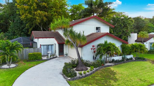 4966 NW 6th Street, Coconut Creek, FL 33063