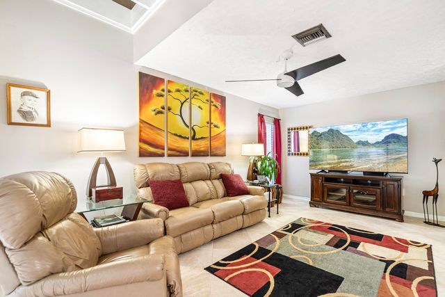 4966 NW 6th Street, Coconut Creek, FL 33063