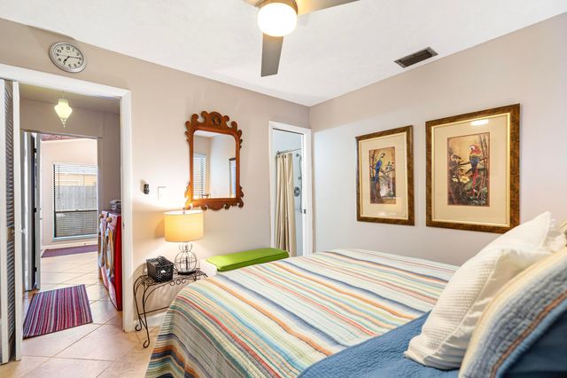 4966 NW 6th Street, Coconut Creek, FL 33063