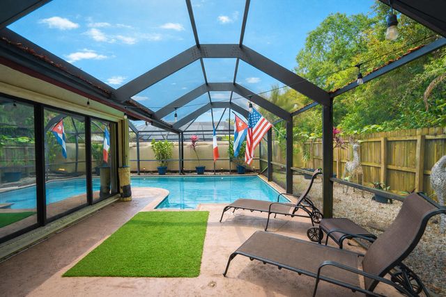 4966 NW 6th Street, Coconut Creek, FL 33063