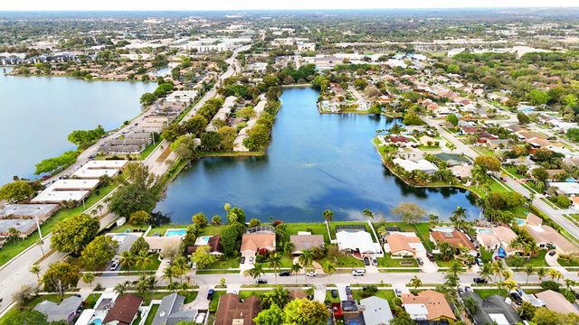4966 NW 6th Street, Coconut Creek, FL 33063