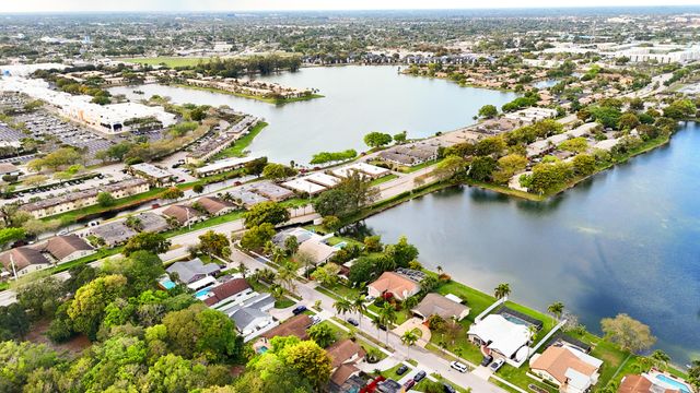 4966 NW 6th Street, Coconut Creek, FL 33063
