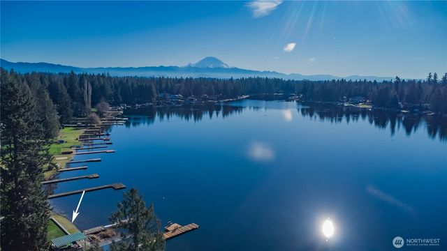 30961 E Lake Morton Drive SE, Kent, WA 98042