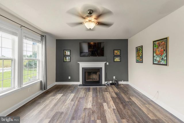 389 HUGHS RD, Charles Town, WV 25414