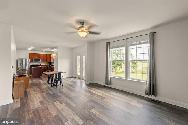 389 HUGHS RD, Charles Town, WV 25414