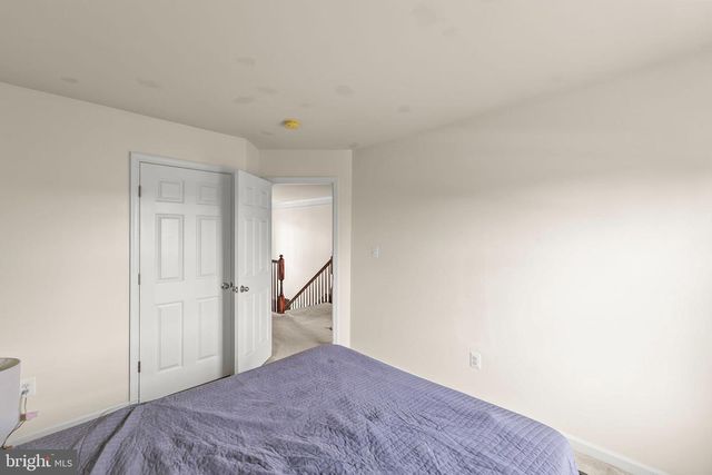 389 HUGHS RD, Charles Town, WV 25414