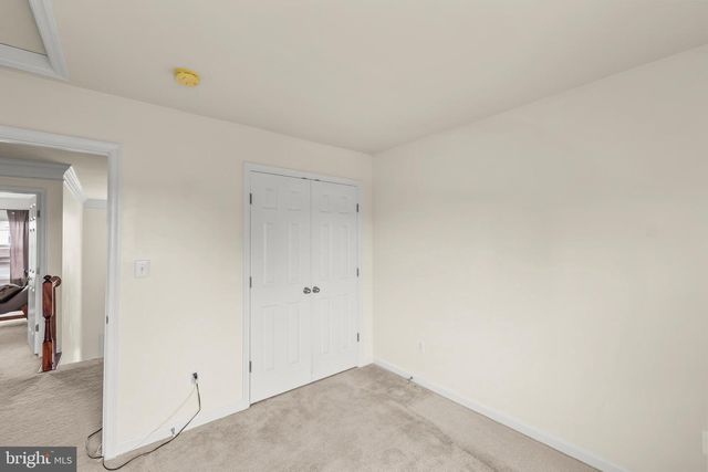 389 HUGHS RD, Charles Town, WV 25414