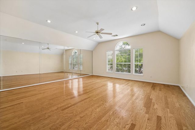 1115 Mulberry Lane, Bellaire, TX 77401