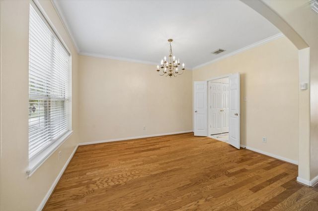 1115 Mulberry Lane, Bellaire, TX 77401