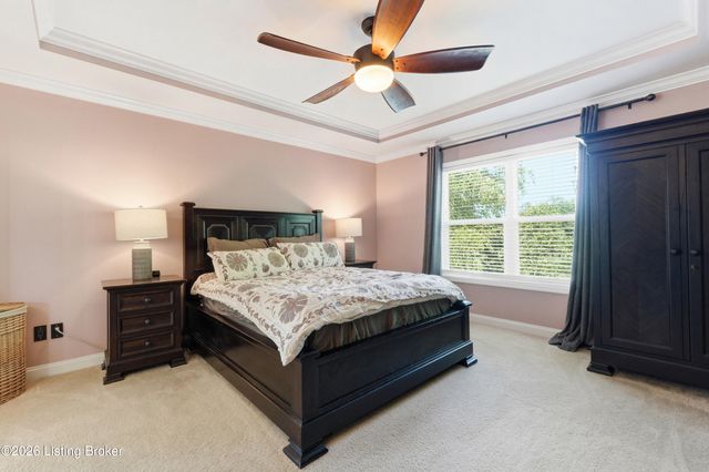 1107 Crossings Cove Ct, Louisville, KY 40245