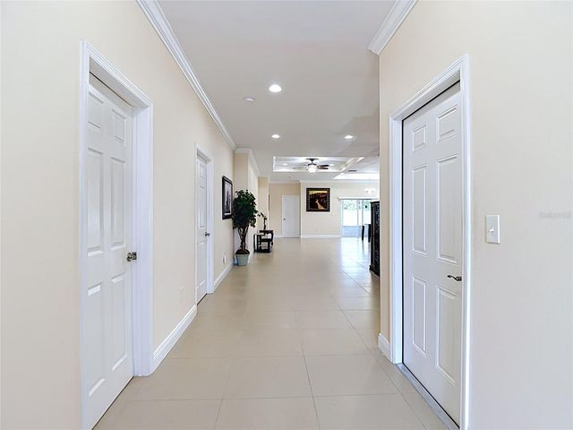 5065 67TH WAY N, St Petersburg, FL 33709