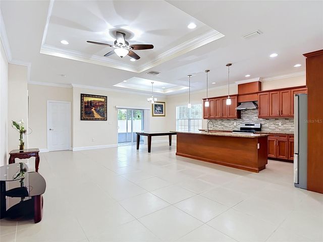 5065 67TH WAY N, St Petersburg, FL 33709