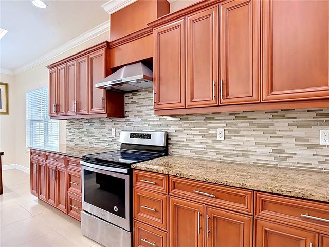 5065 67TH WAY N, St Petersburg, FL 33709