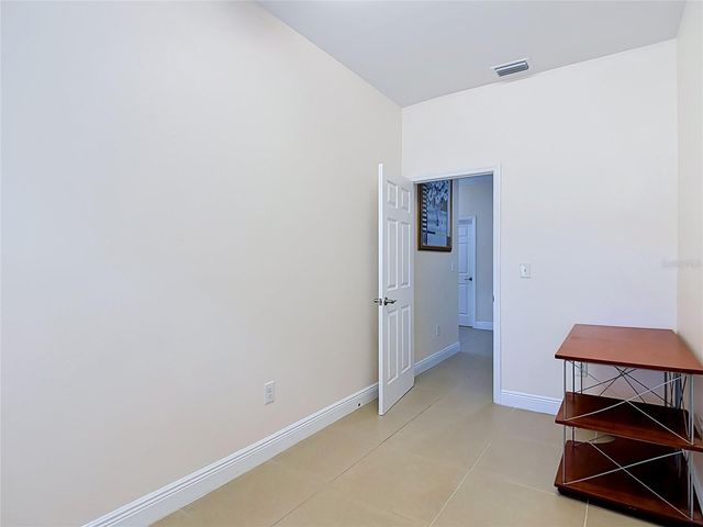 5065 67TH WAY N, St Petersburg, FL 33709
