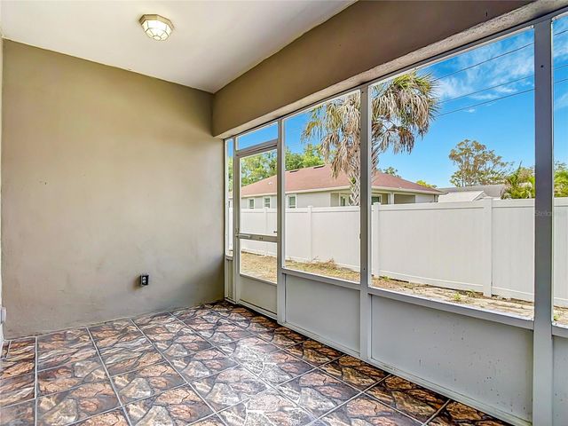 5065 67TH WAY N, St Petersburg, FL 33709