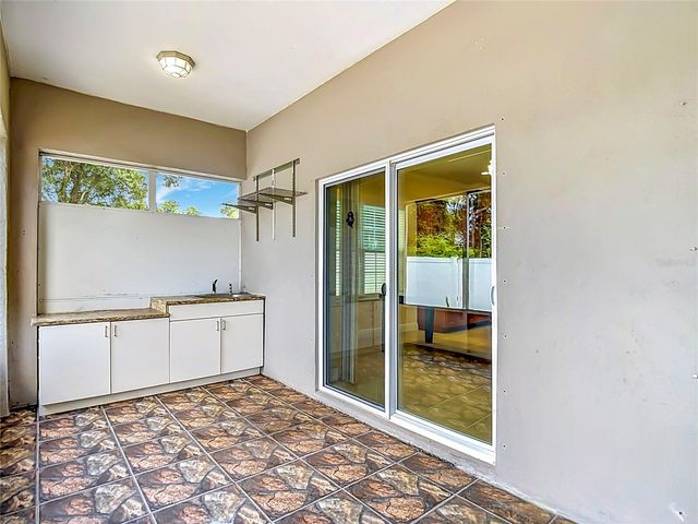 5065 67TH WAY N, St Petersburg, FL 33709