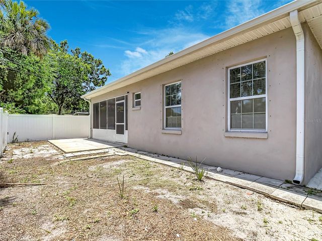 5065 67TH WAY N, St Petersburg, FL 33709